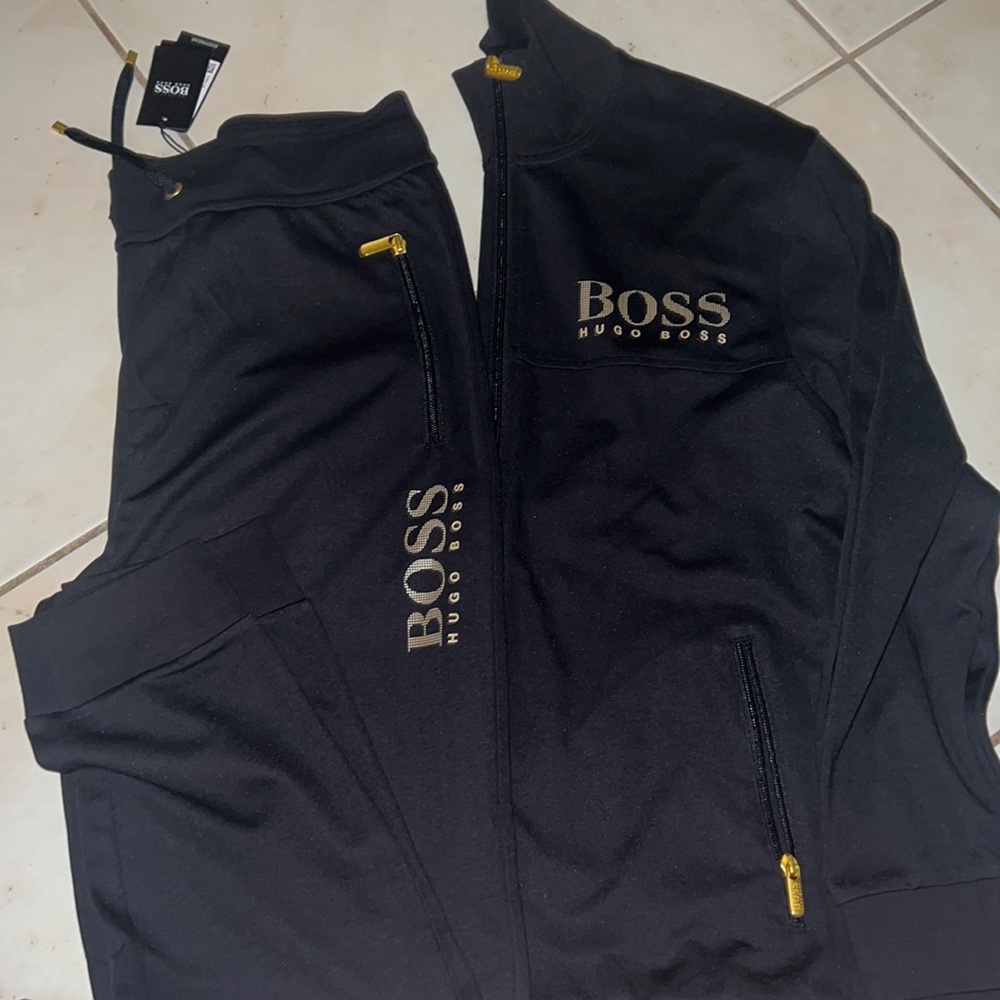 NEW HUGO BOSS JOGGER